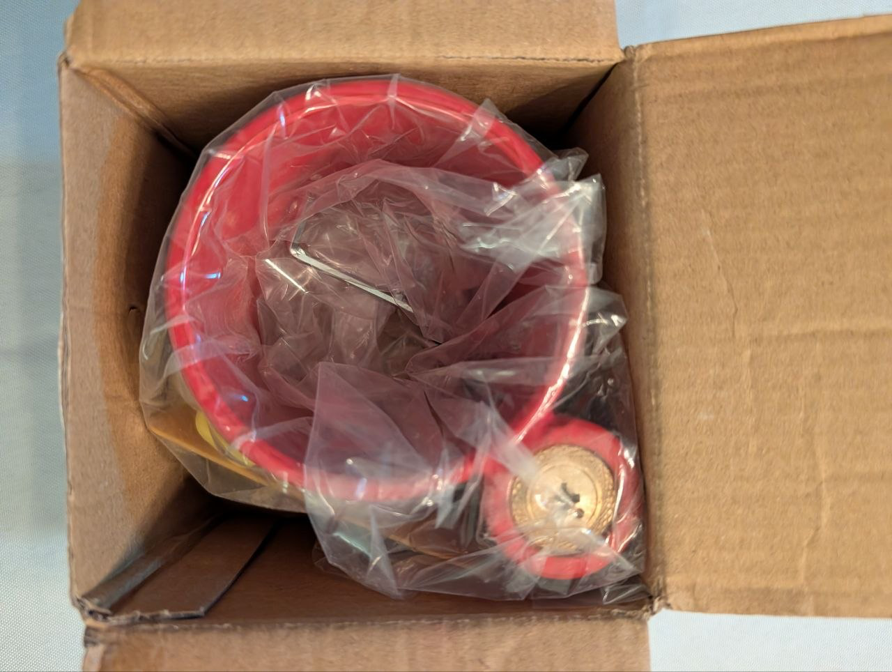 Trava de Segurança para Pino Rei de Carreta (Kingpin Lock) Winmax - Na Caixa