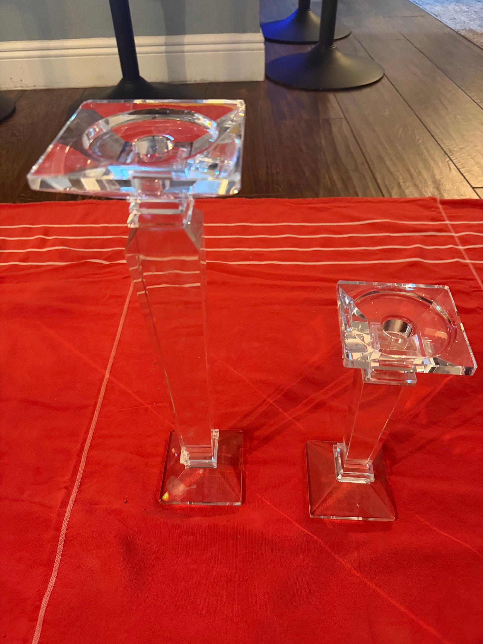 Castiçais em Vidro Transparente Decorativos