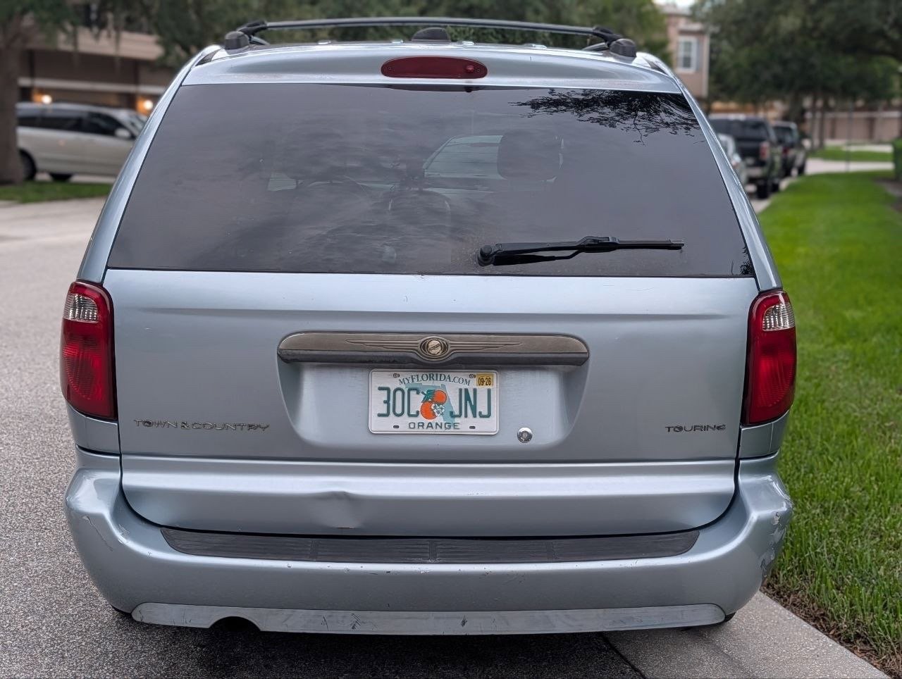Minivan Chrysler Town Country Touring Azul Prateado