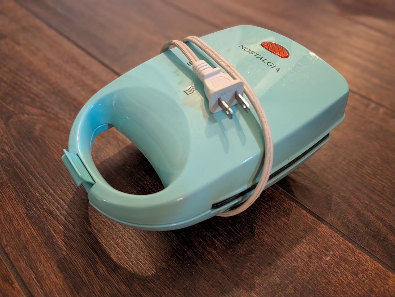 Sanduicheira Elétrica Mini Nostalgia Azul Turquesa