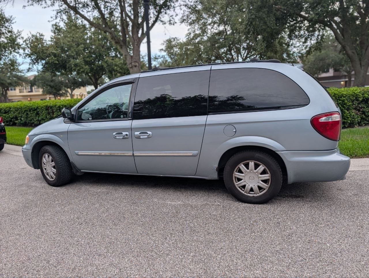 Minivan Chrysler Town Country Touring Azul Prateado