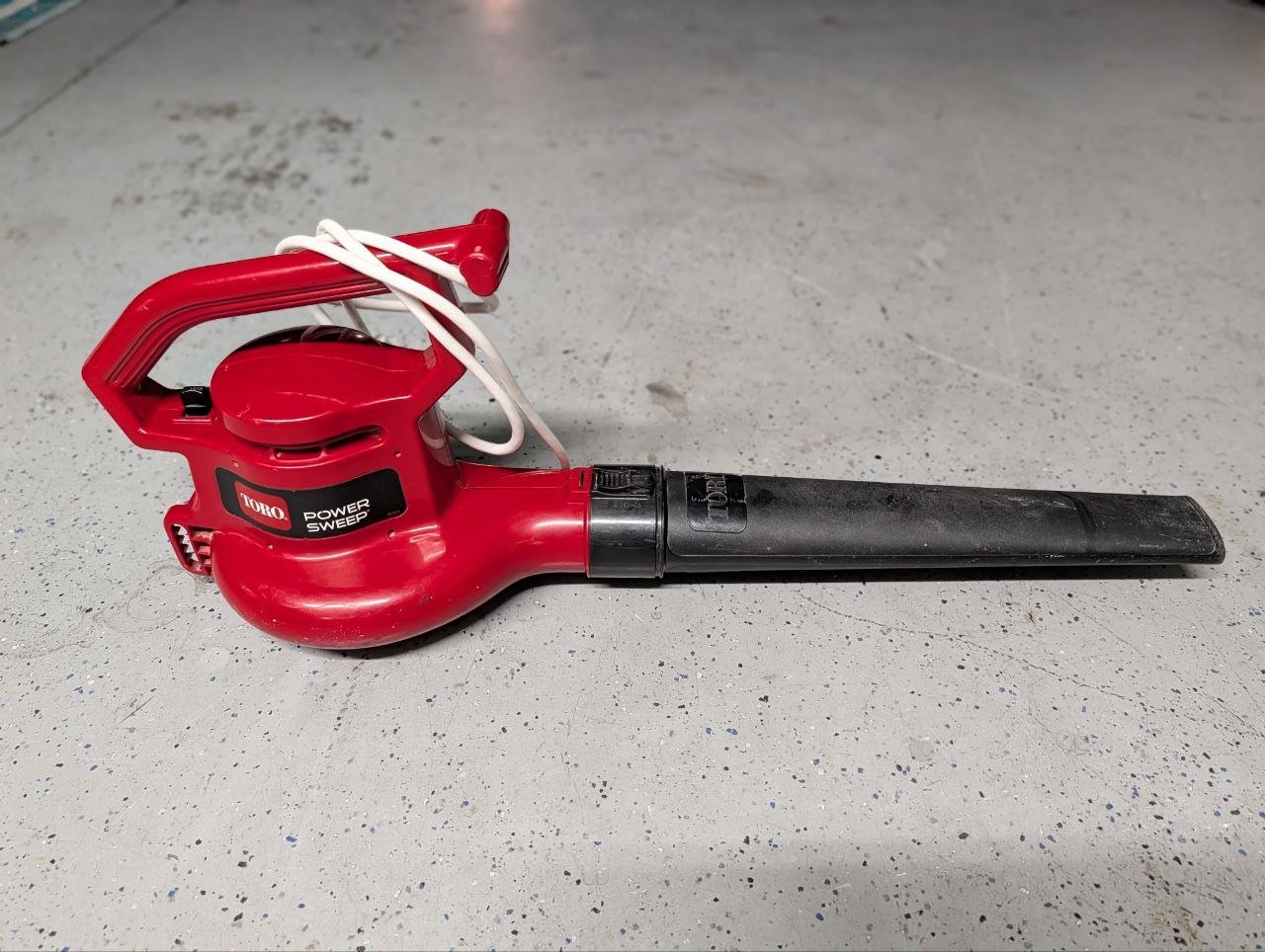 Soprador de Folhas Elétrico Toro Power Sweep Vermelho