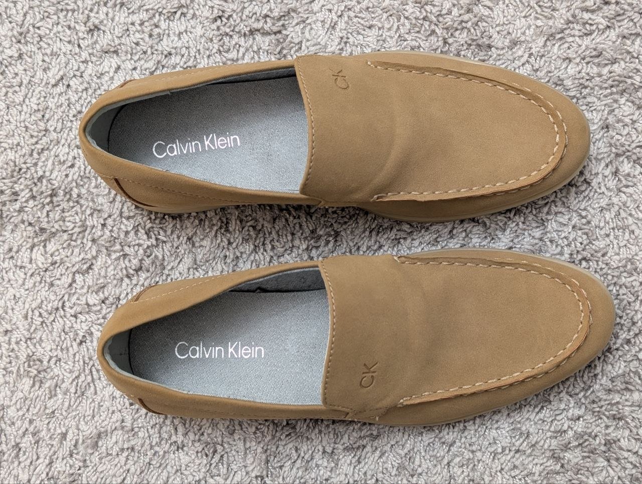 Mocassim Calvin Klein Caramelo Tamanho US 7/5 - Novo - Nunca usado
