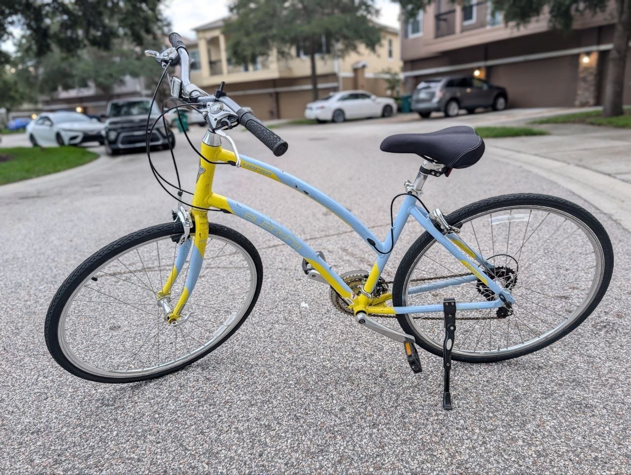 Bicicleta Urbana de Passeio com Marchas e Descanso Lateral